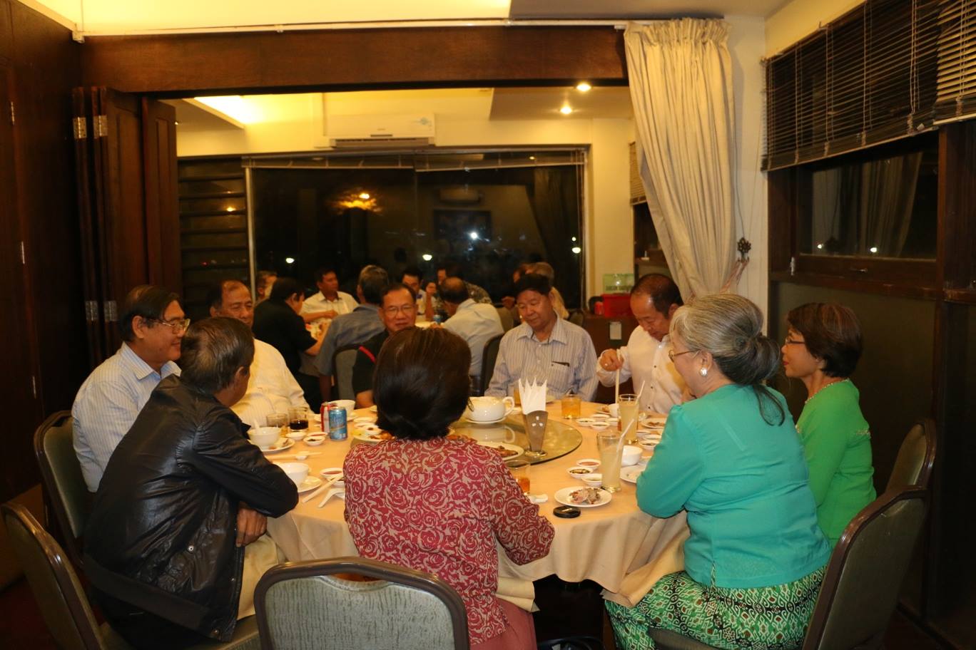 This image has an empty alt attribute; its file name is 656-b.jpg