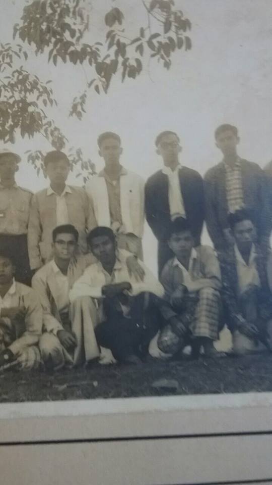 This image has an empty alt attribute; its file name is 1010-c.jpg