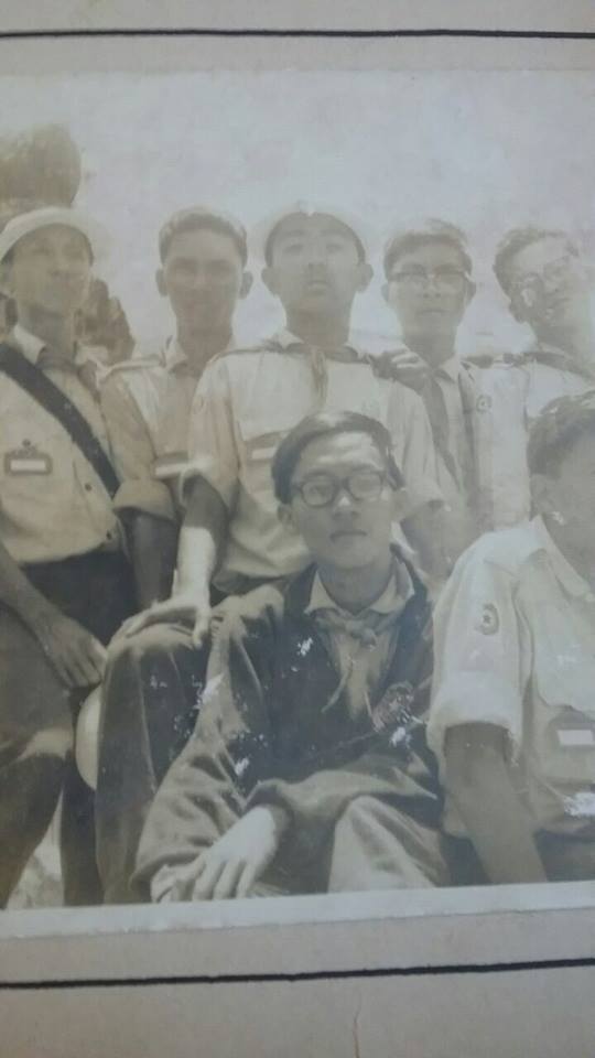 This image has an empty alt attribute; its file name is 1010-d.jpg