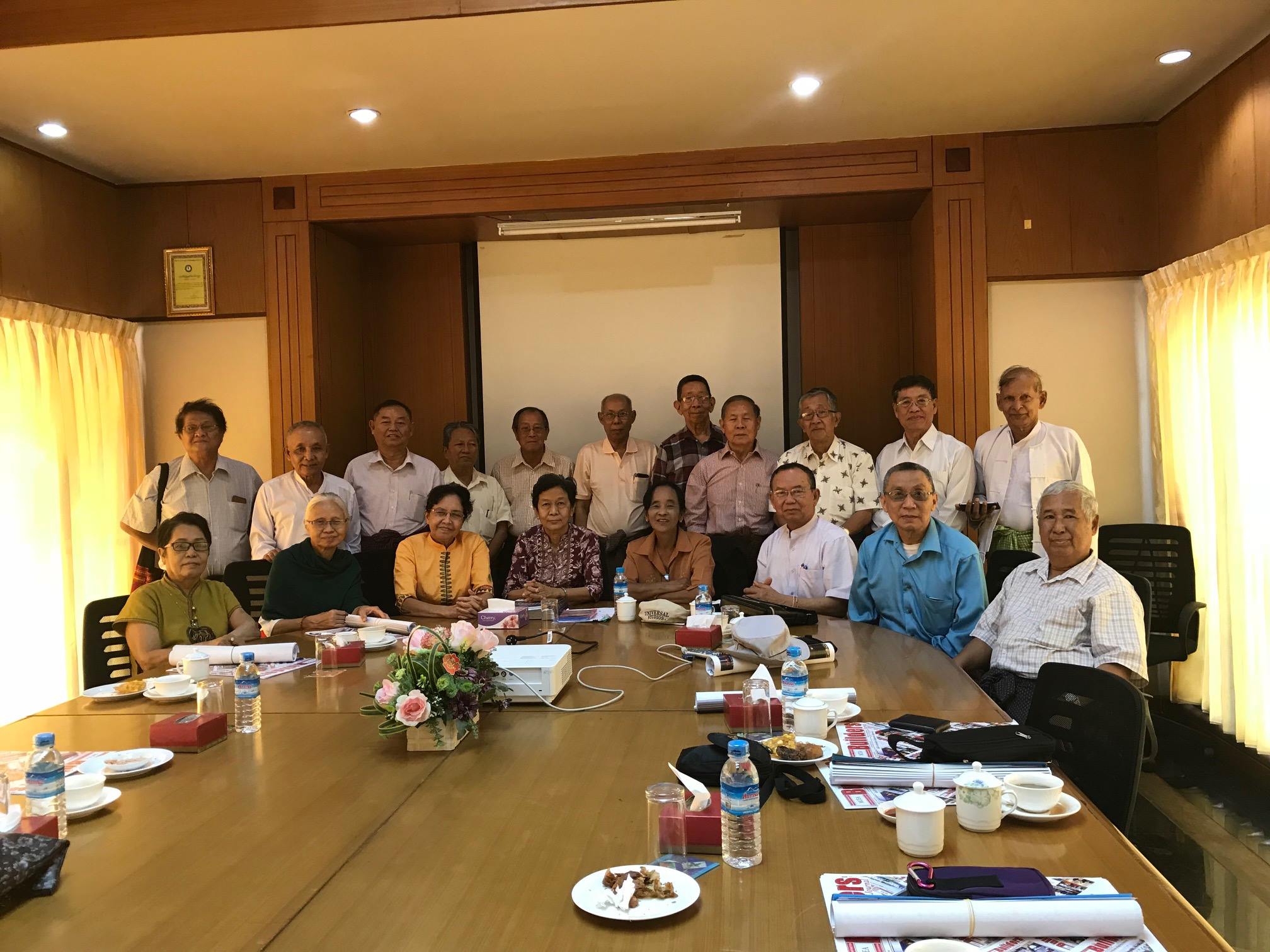 This image has an empty alt attribute; its file name is 364.jpg