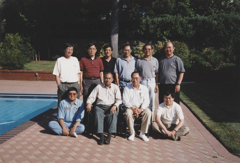 This image has an empty alt attribute; its file name is bay-area-alumni.jpg