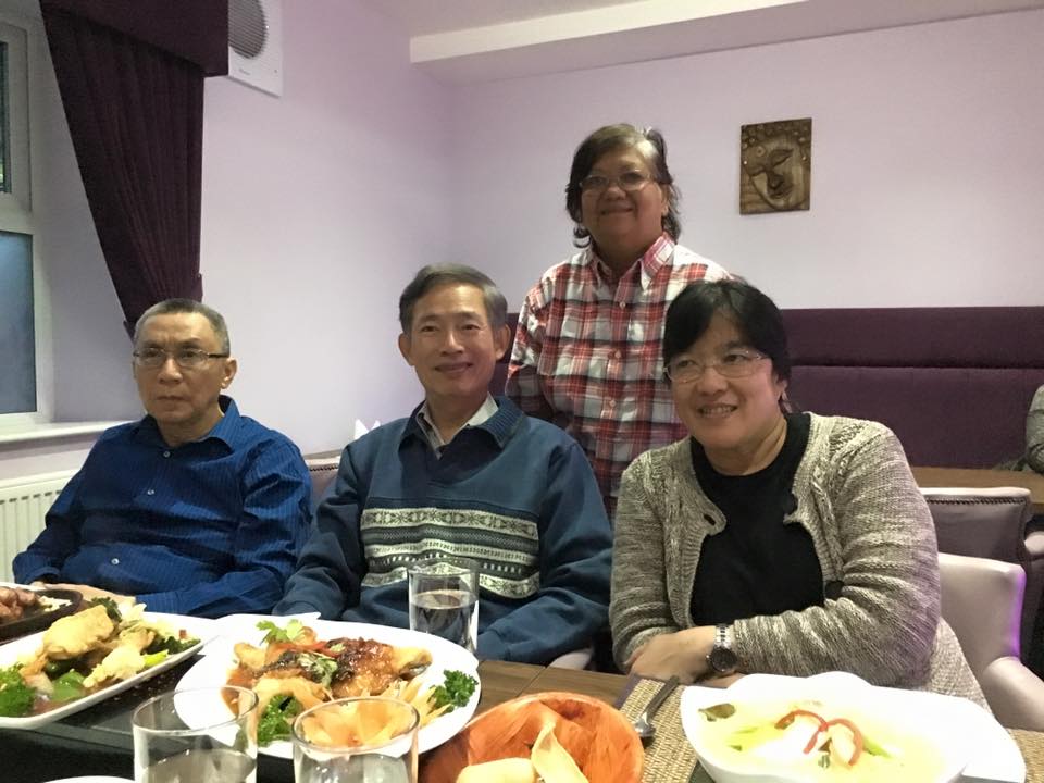 This image has an empty alt attribute; its file name is uk-2.jpg