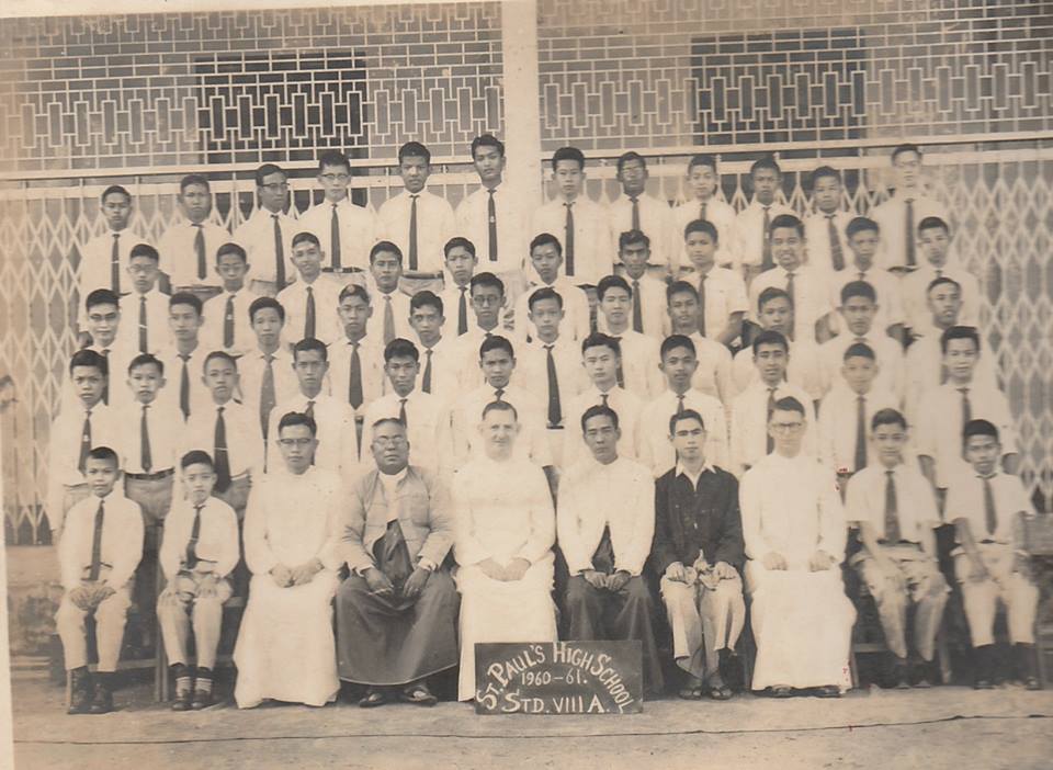 This image has an empty alt attribute; its file name is viiia.jpg