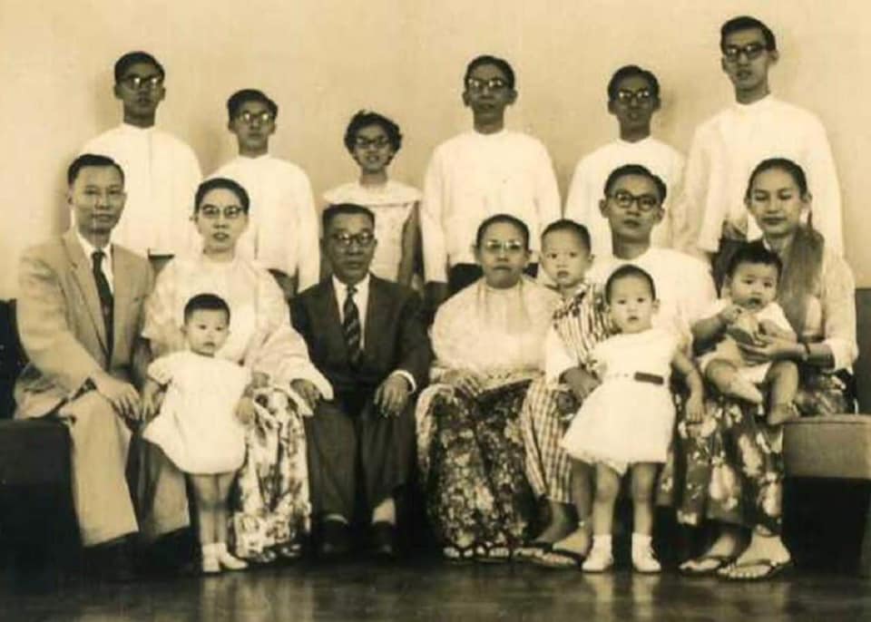 This image has an empty alt attribute; its file name is ycs-1.jpg