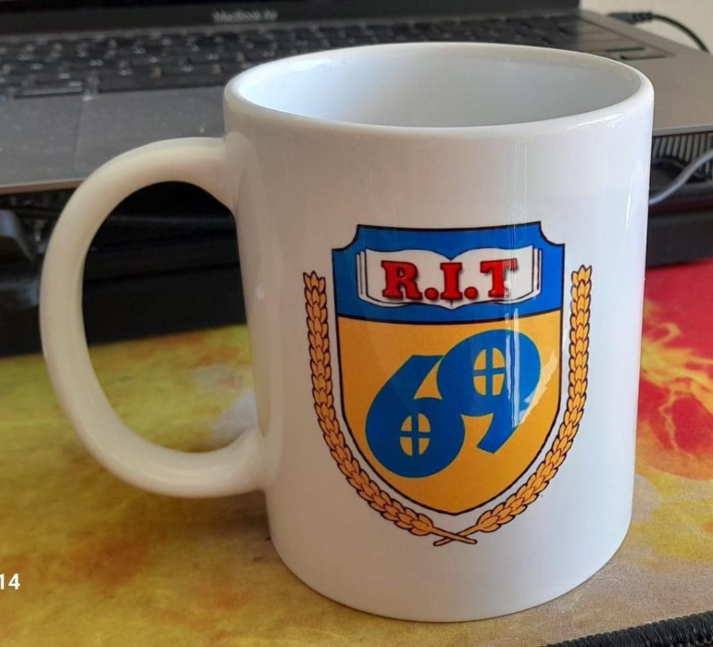 69er Grads Reunion in&nbsp;1999