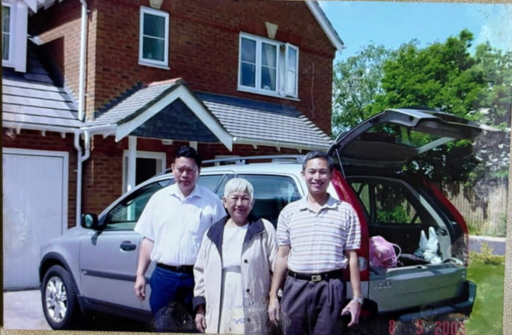 Photos (New &&nbsp;Old)